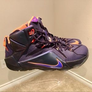 Nike LeBron 12